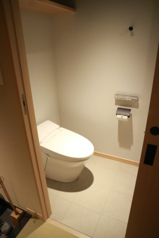 客室トイレ