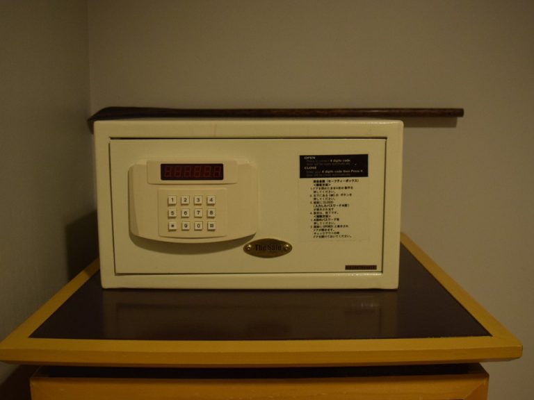 セーフティーボックス閉じた状態