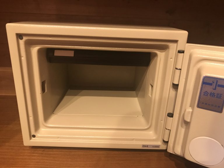 セーフティーボックス(開けた状態)