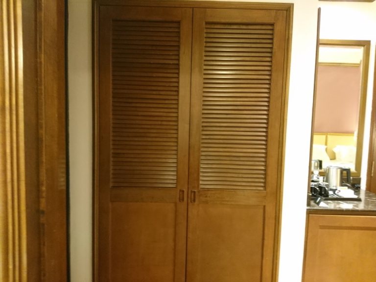 クローゼット(閉じた状態)