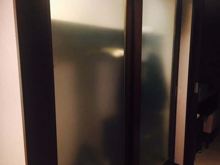 クローゼット(閉じた状態)