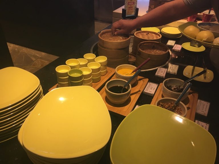 朝食ビュッフェ飲茶(1)