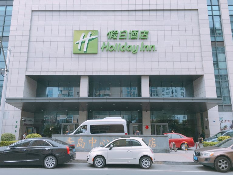 建物正面