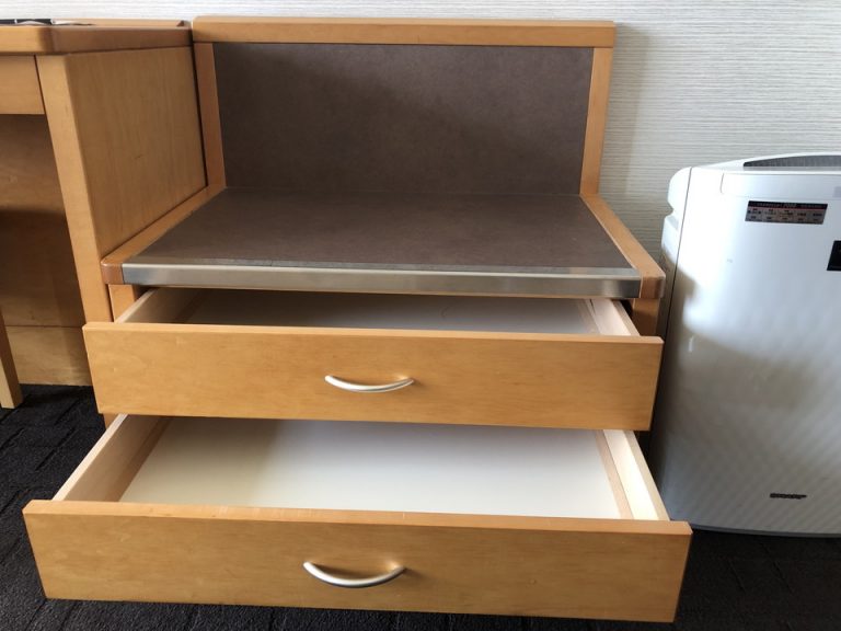 クローゼット外観(開けた状態)(5)