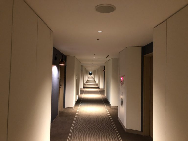 客室階廊下全体