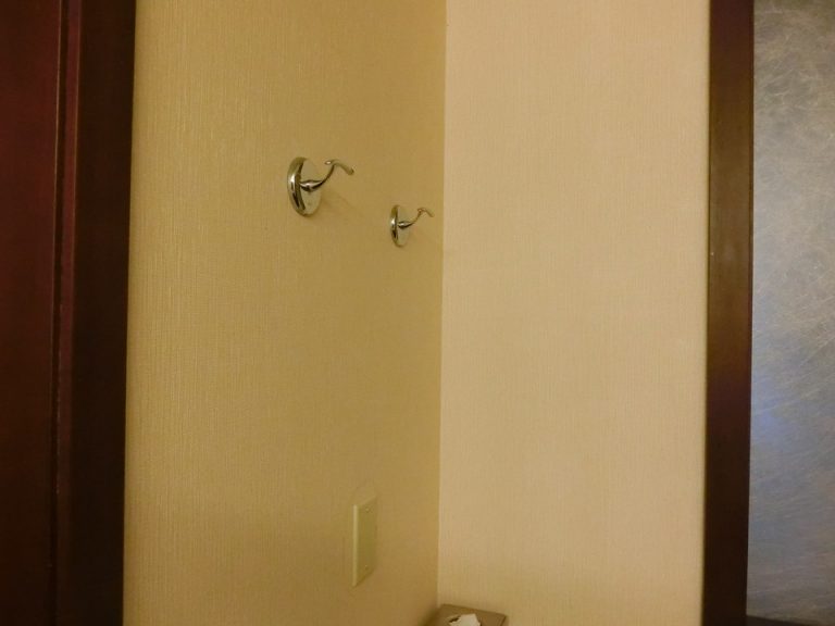 タオルかけあり