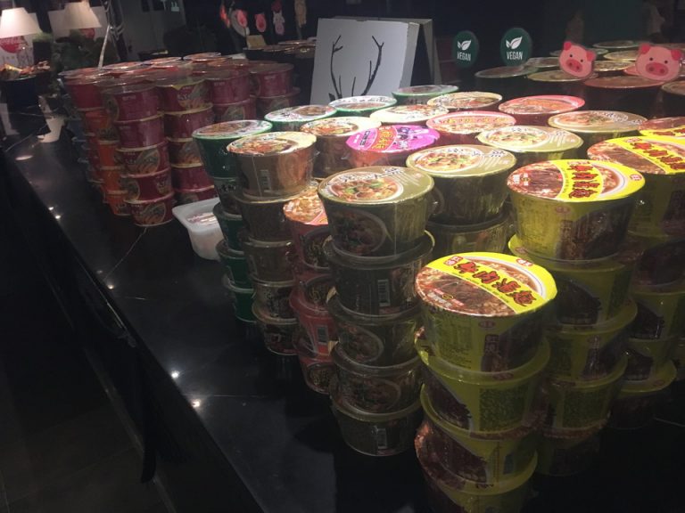 地下1階フリー飲食(4)