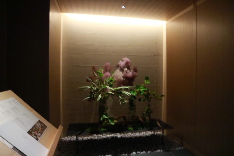 レストラン入り口