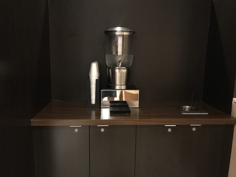 リフレッシュメントウォーター