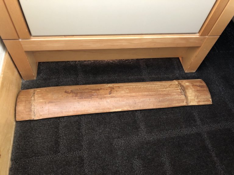 竹踏み・本物の竹・気持ち良かったです。