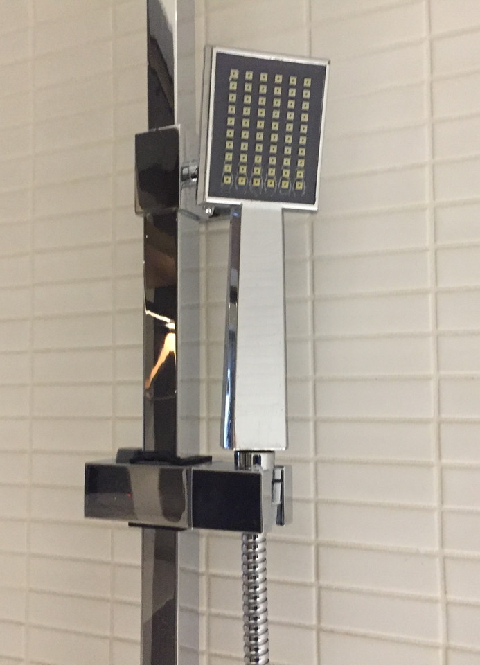 シャワーヘッド2