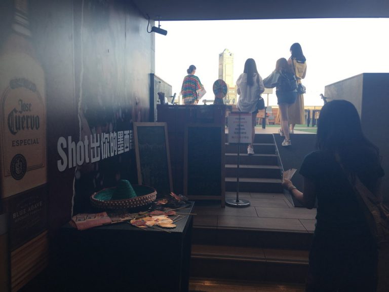 屋上オープンバー(2)