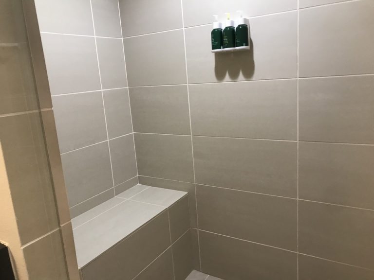 足を洗うのに便利だった段差スペース