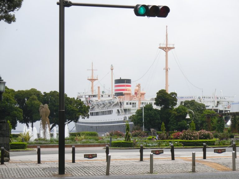 日本郵政氷川丸