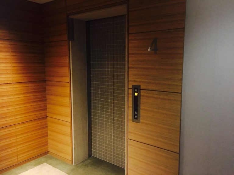 エレベーターホール客室階