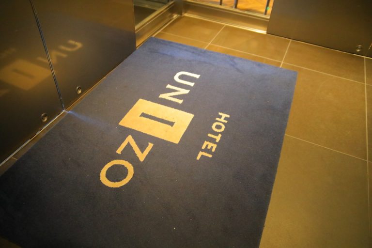 エントランス内観(1)