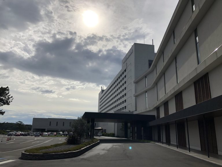 建物全体(正面側)