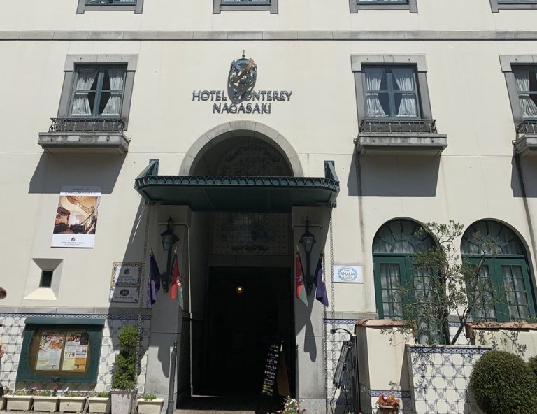 エントランス外観