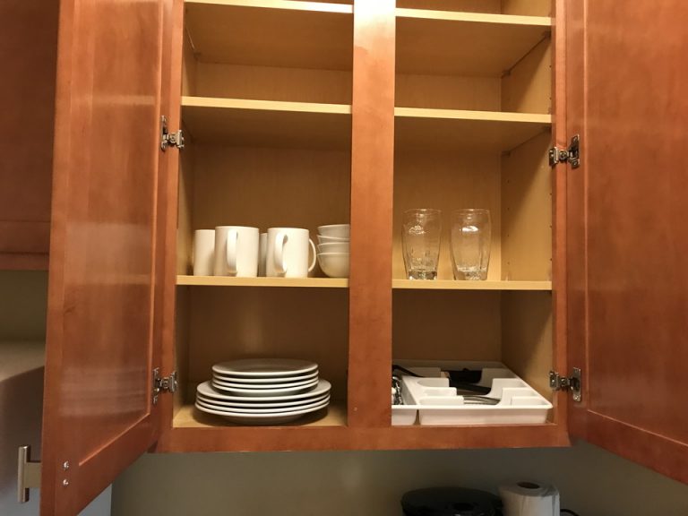 それでもしっかりした内容の食器類