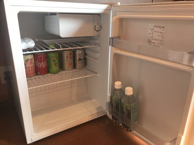 冷蔵庫(開けた状態)