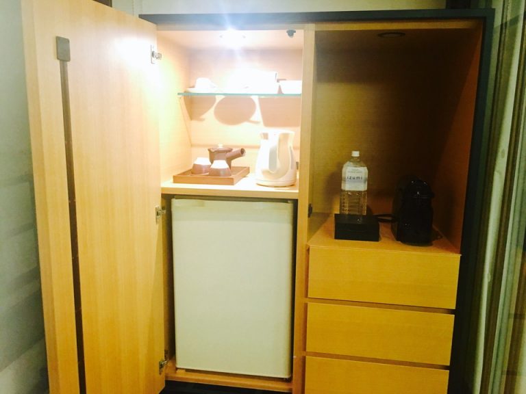 ミニバー・カフェコーナー