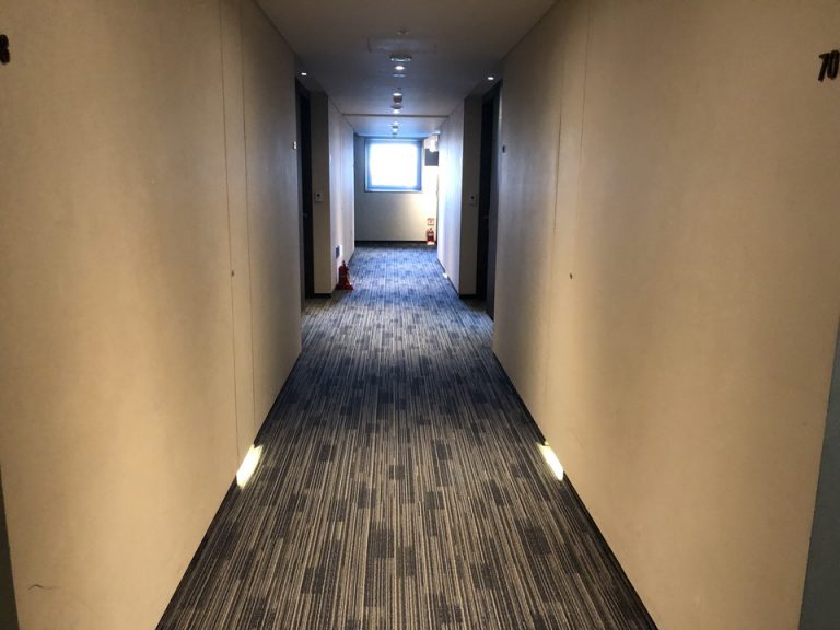 客室廊下全体