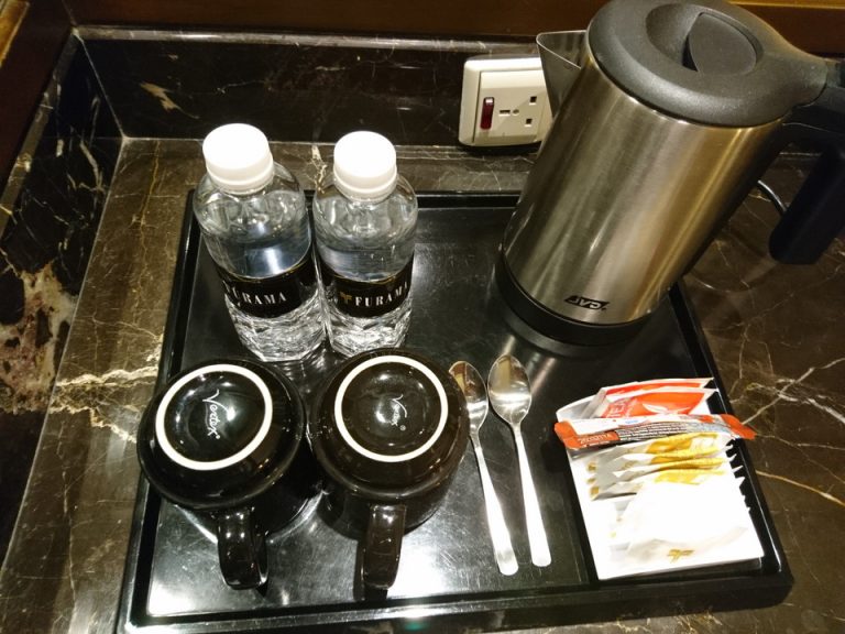 カップ、ポット