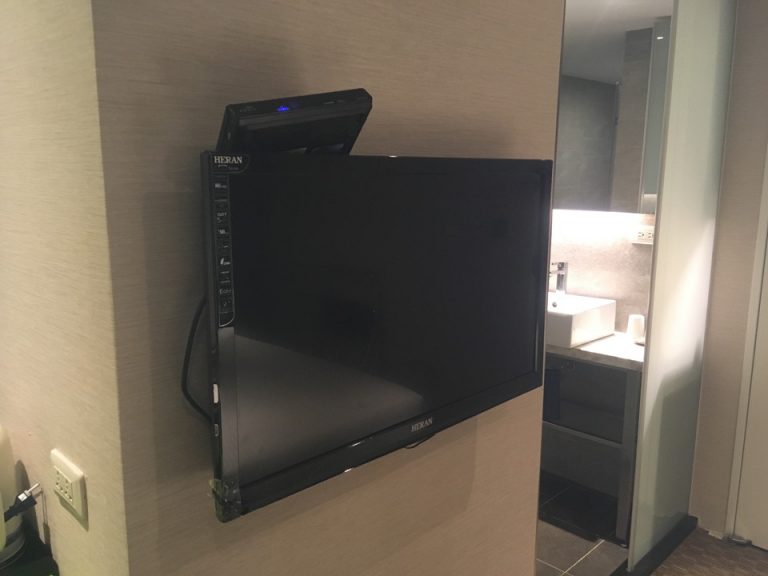 テレビ
