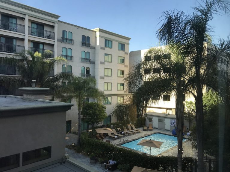 緑を感じるコートヤード