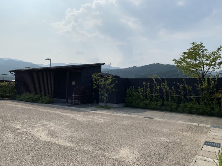 一棟がとても広いです