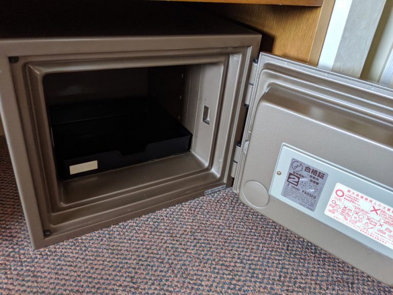 セーフティーボックス内側