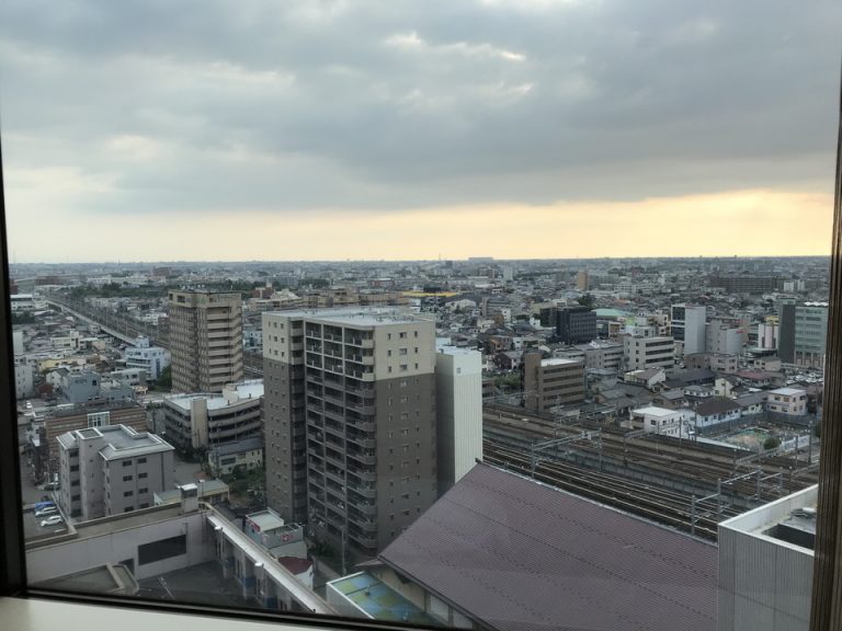 部屋からの景色。夕方