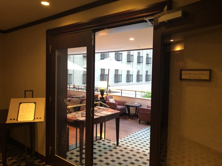 リラクゼーションラウンジ入り口