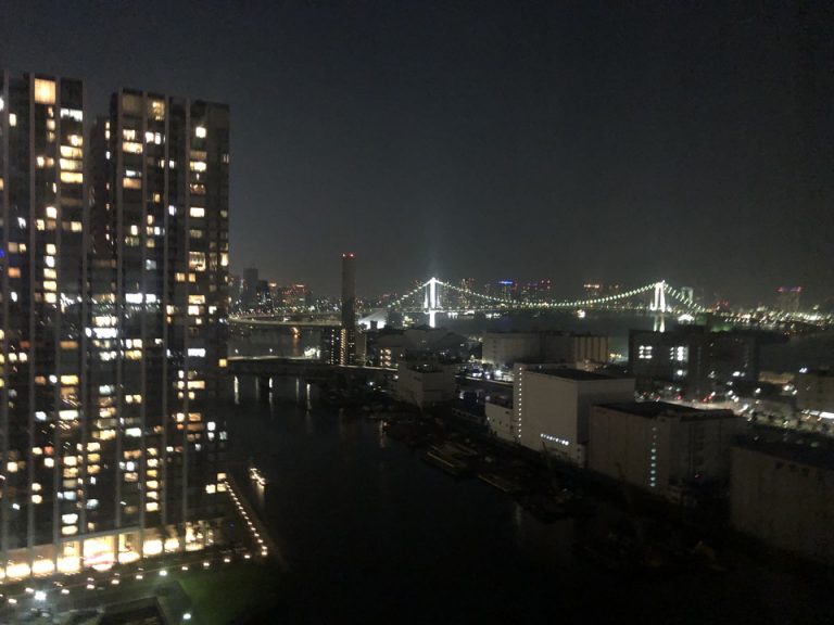 部屋からの夜景