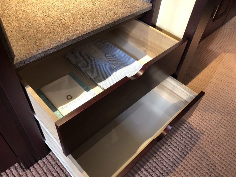 クローゼット(1)