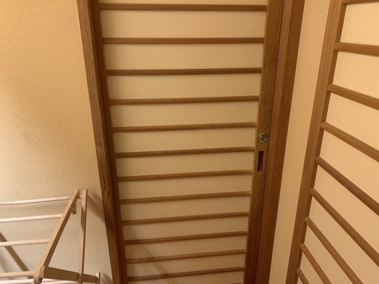 トイレのドア外側