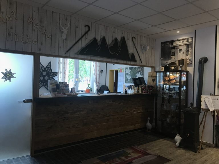 チェックインカウンター全体