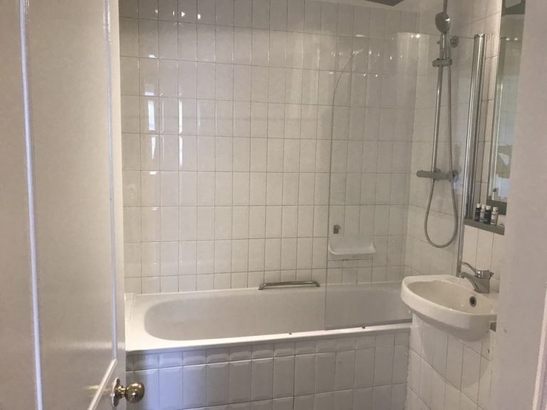 バスルーム全体