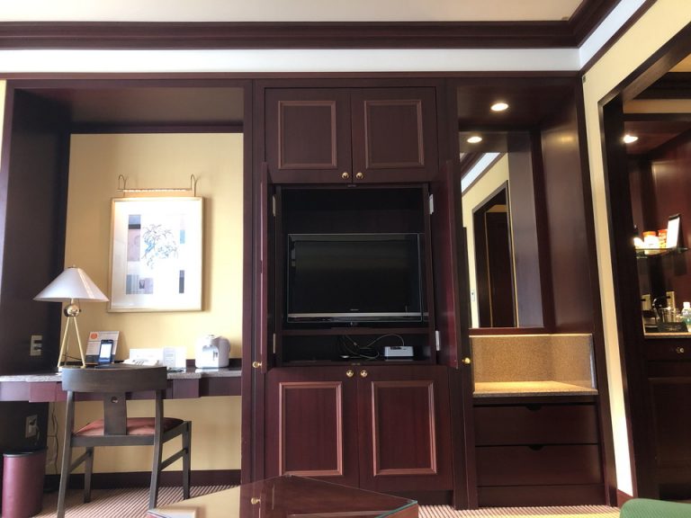 ベッドからTV(6)