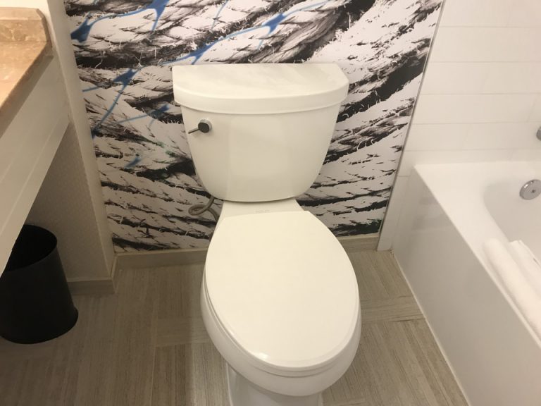 トイレットボール