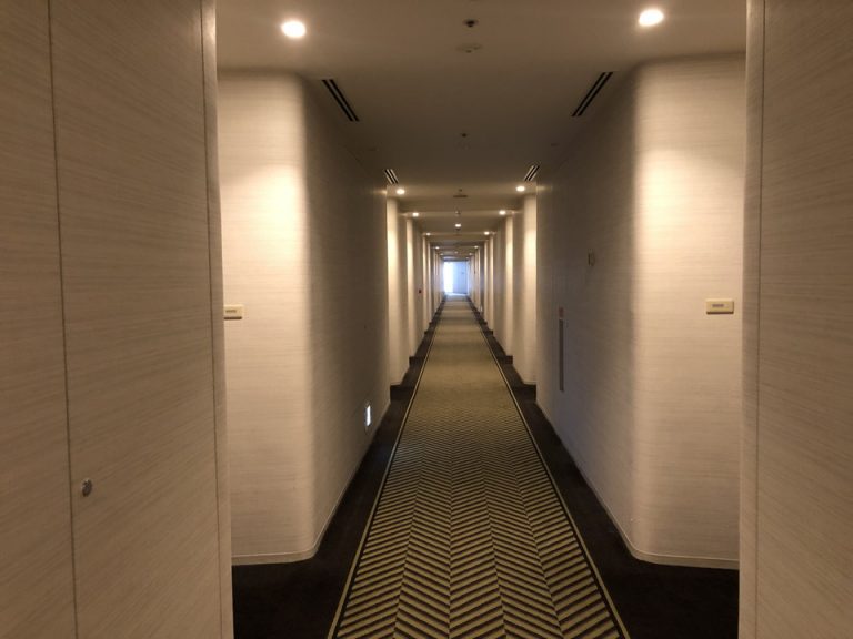 客室廊下