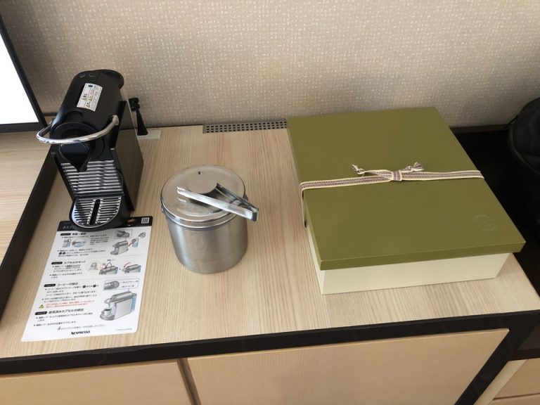 備品ボックス 氷 コーヒーメーカー