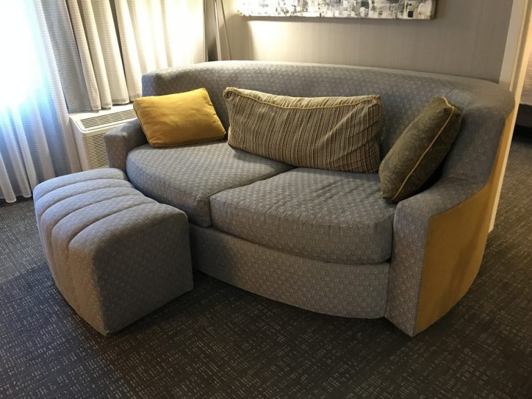 リビングソファ