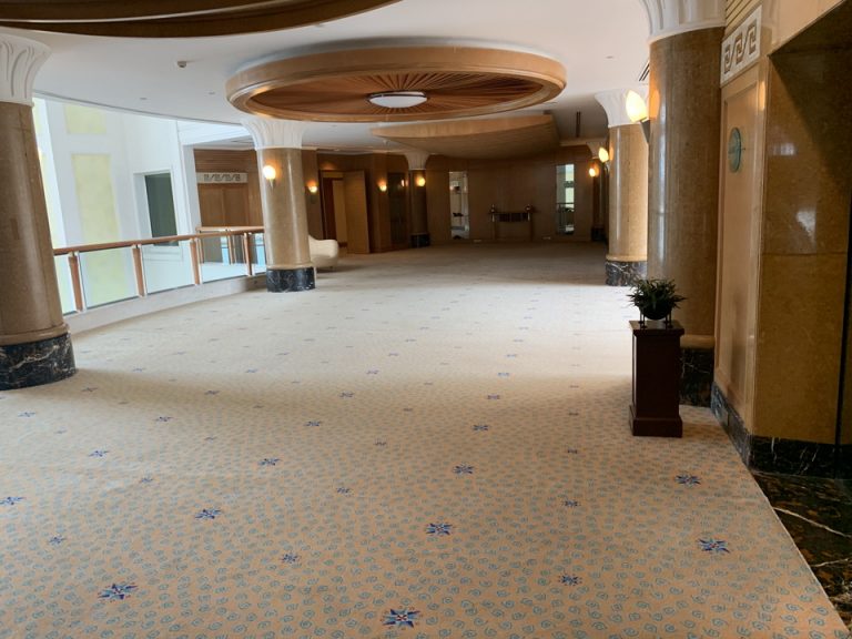 エレベーターホール客室階(1)