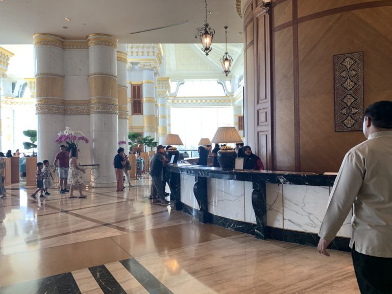 フロント全体(1)