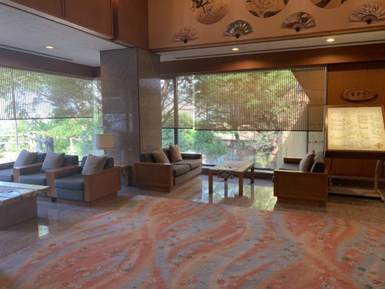 ティーラウンジ 「蔦」別角度