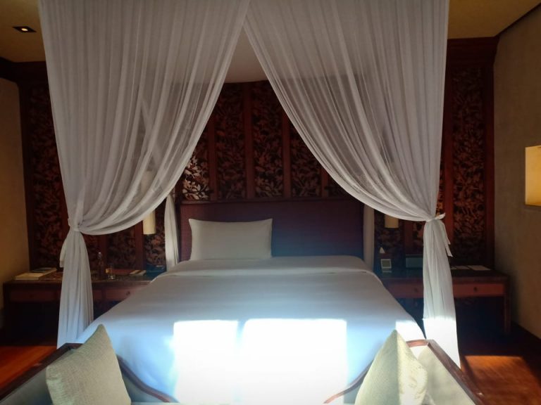 客室(ベッド全体)