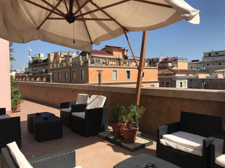 ホテルのテラス