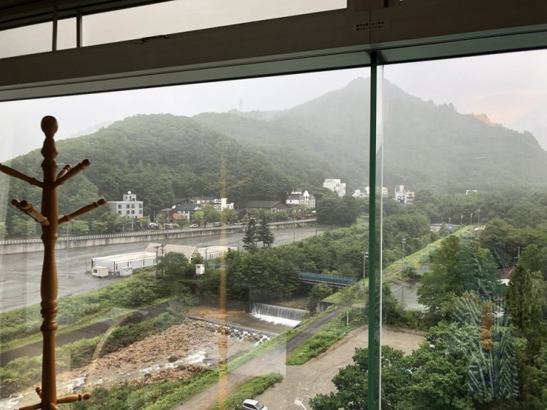 部屋からの眺望(2)