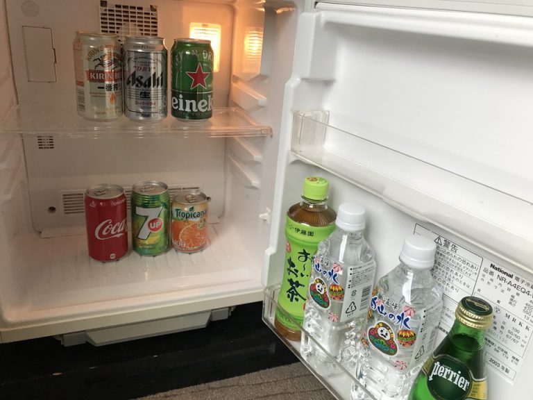 冷蔵庫。ミニバー